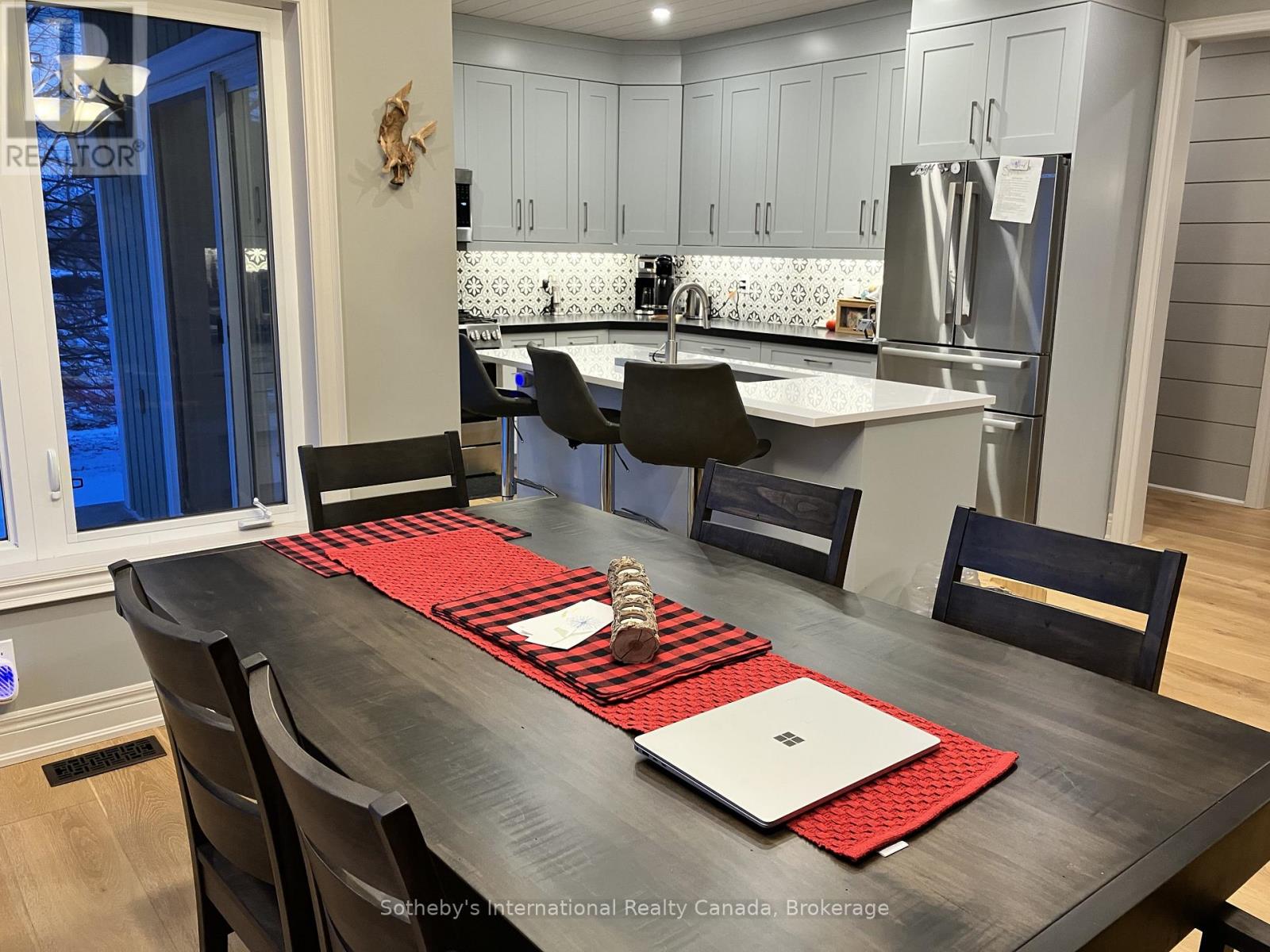 103 Barton Boulevard, Blue Mountains, Ontario N0H 1J0 - Photo 10 - X12680768