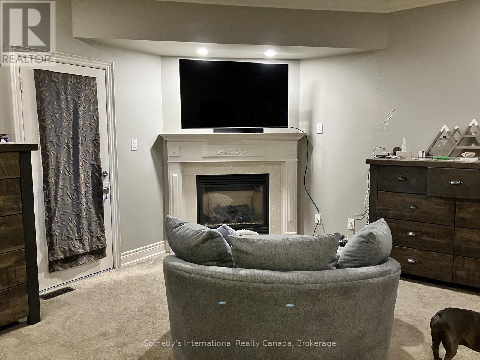 103 Barton Boulevard, Blue Mountains, Ontario N0H 1J0 - Photo 15 - X12680768