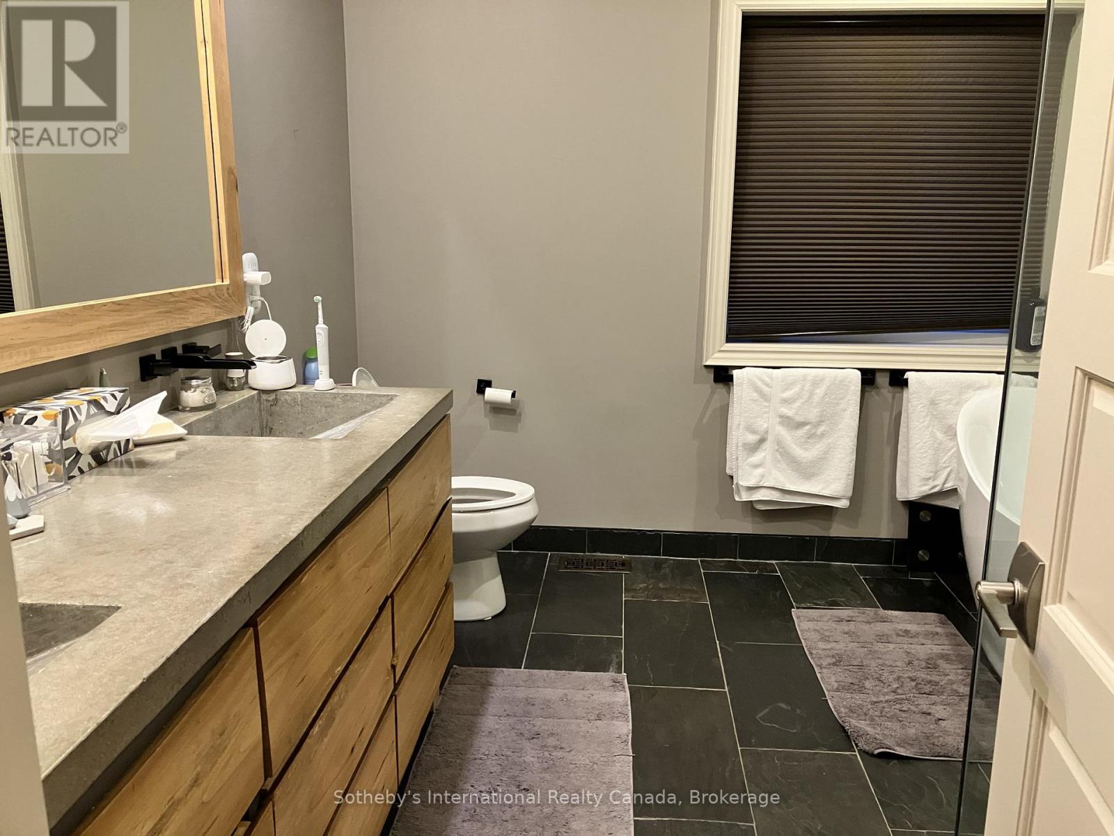 103 Barton Boulevard, Blue Mountains, Ontario N0H 1J0 - Photo 16 - X12680768