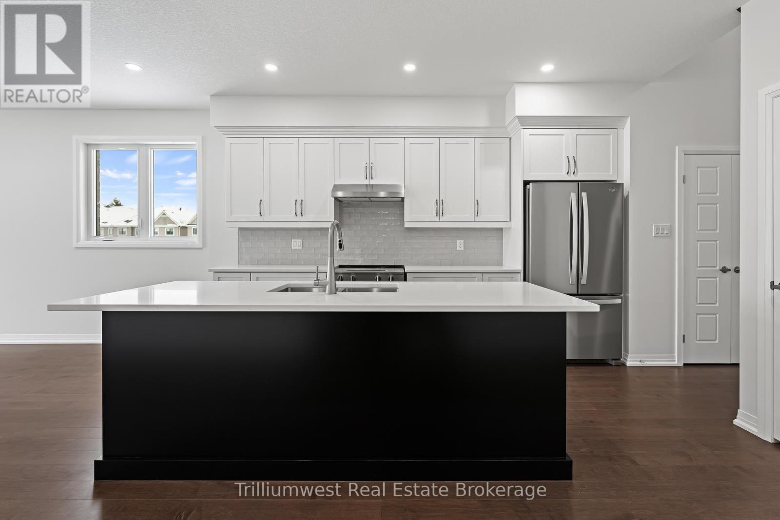 273 Harrison Street, Centre Wellington, Ontario N0B 1S0 - Photo 8 - X12680908