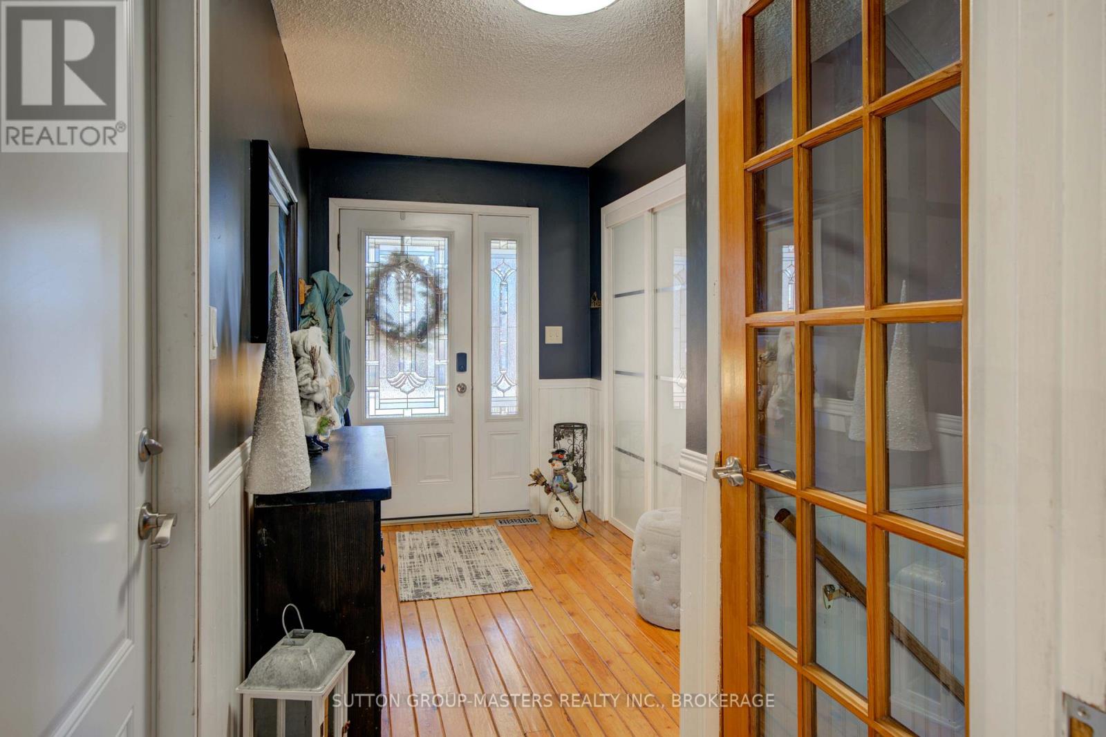 715 Collins Bay Road, Kingston, Ontario  K7M 5H1 - Photo 3 - X12680652