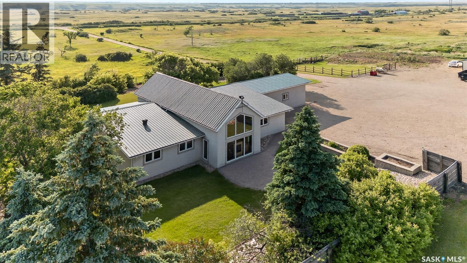 Stony Beach acreage, Pense Rm No. 160, Saskatchewan