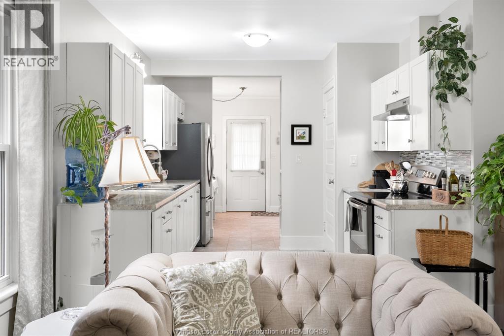 8 Morgan, Leamington, Ontario  N8H 2E4 - Photo 7 - 26000628