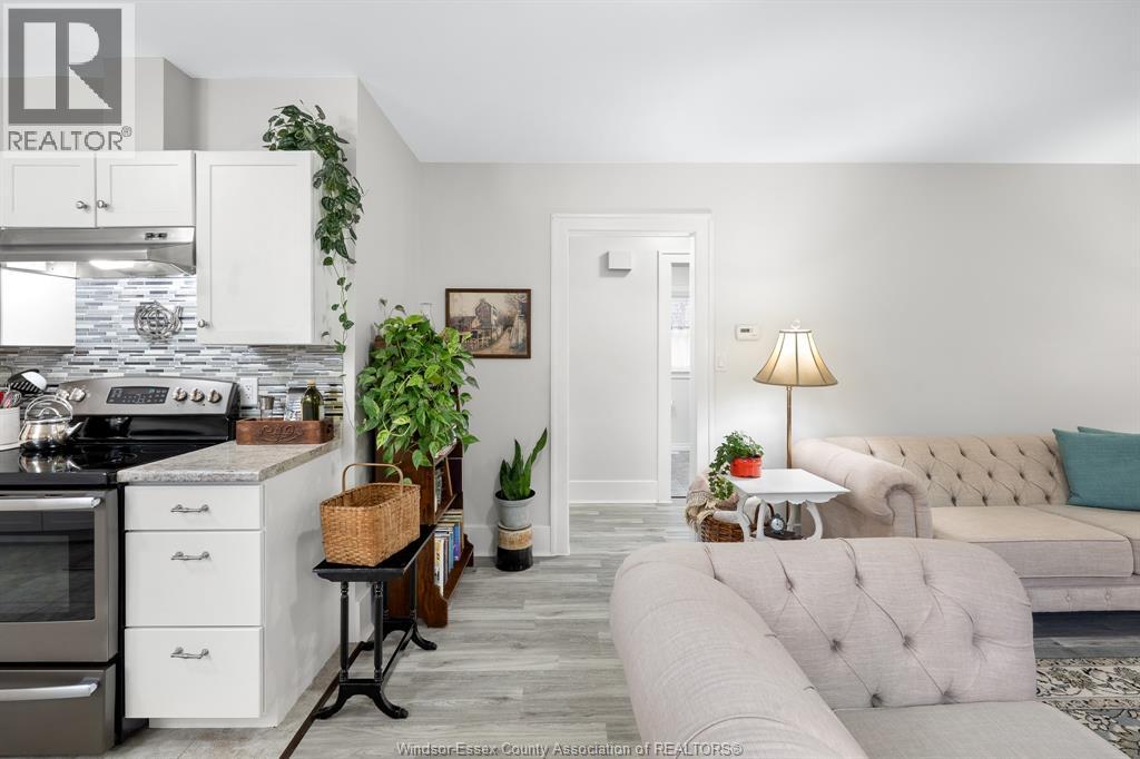 8 Morgan, Leamington, Ontario  N8H 2E4 - Photo 8 - 26000628