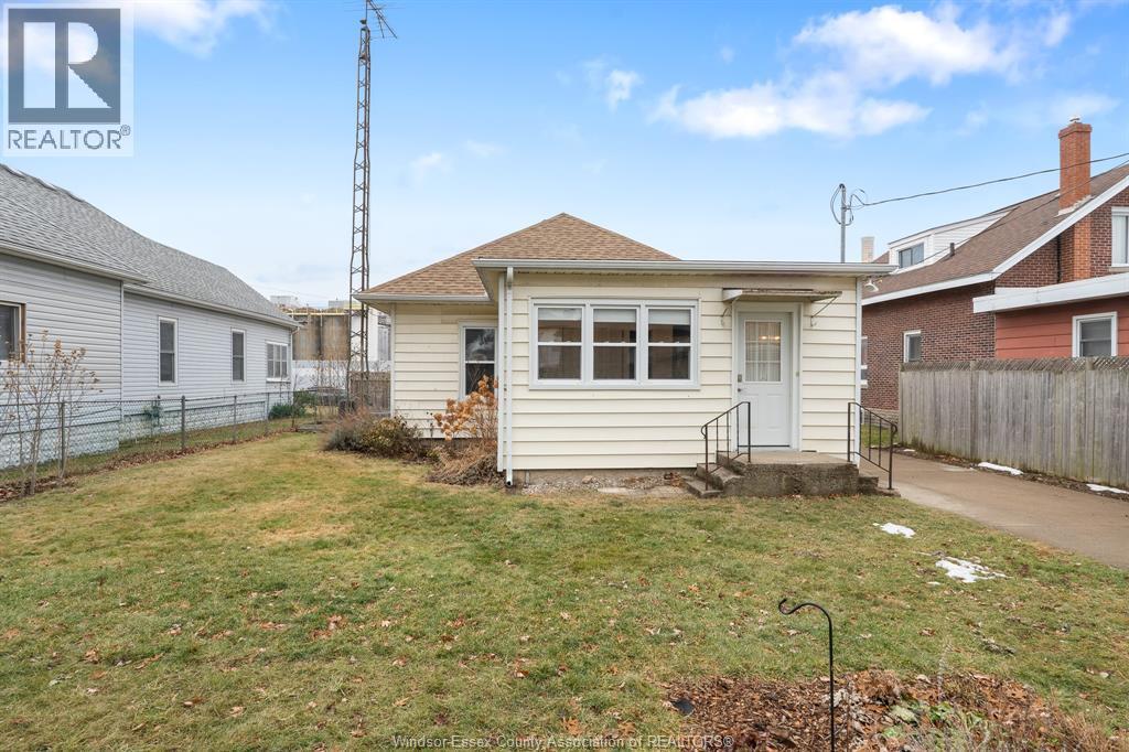 8 Morgan, Leamington, Ontario  N8H 2E4 - Photo 33 - 26000628