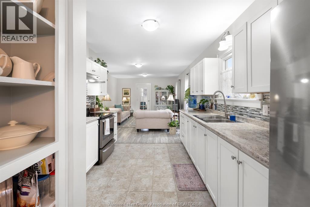 8 Morgan, Leamington, Ontario  N8H 2E4 - Photo 11 - 26000628