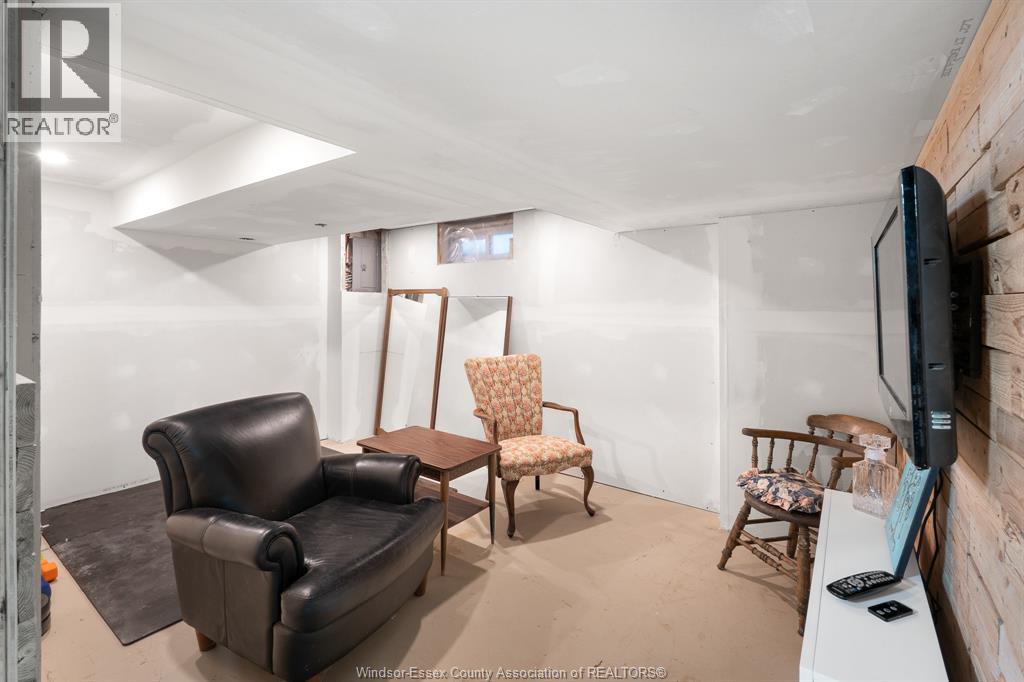 8 Morgan, Leamington, Ontario  N8H 2E4 - Photo 23 - 26000628