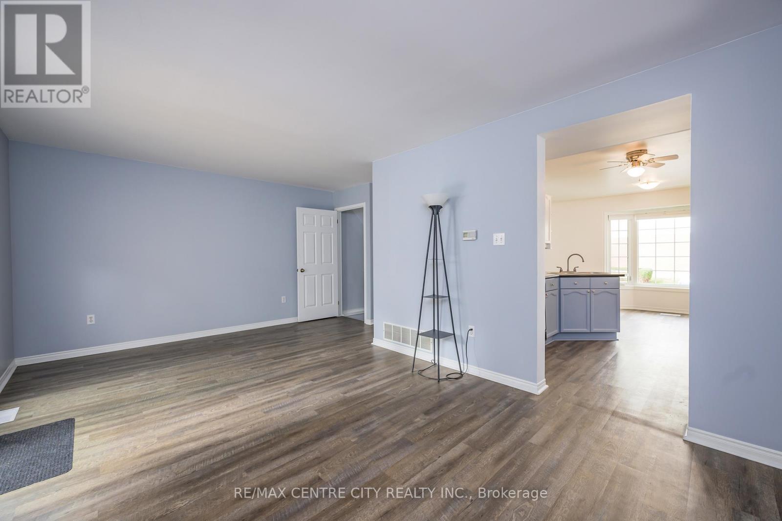 61 - 70 Chapman Court, London North, Ontario  N6H 5W1 - Photo 12 - X12680752