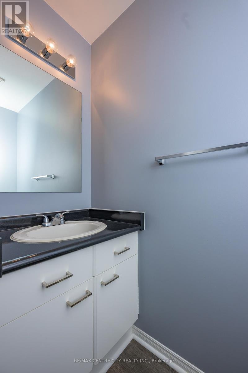 61 - 70 Chapman Court, London North, Ontario  N6H 5W1 - Photo 14 - X12680752