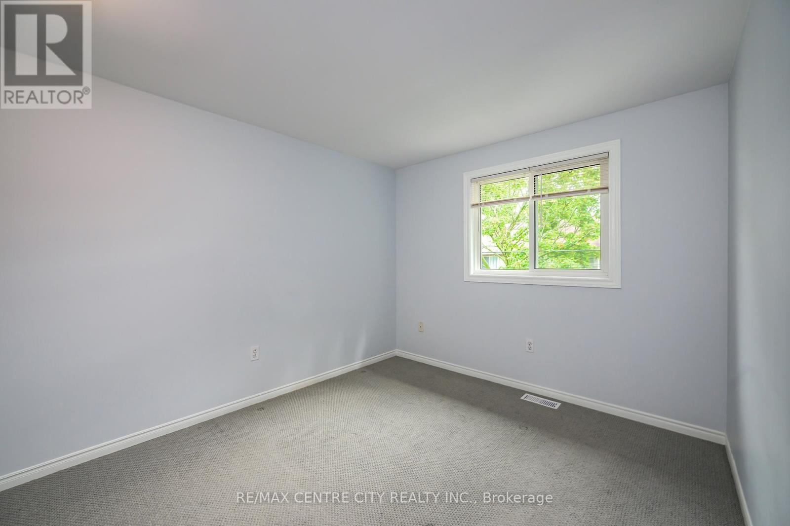 61 - 70 Chapman Court, London North, Ontario  N6H 5W1 - Photo 17 - X12680752