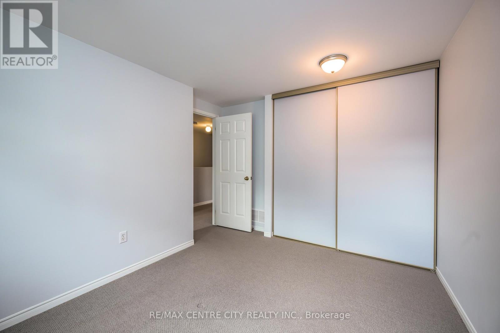 61 - 70 Chapman Court, London North, Ontario  N6H 5W1 - Photo 18 - X12680752