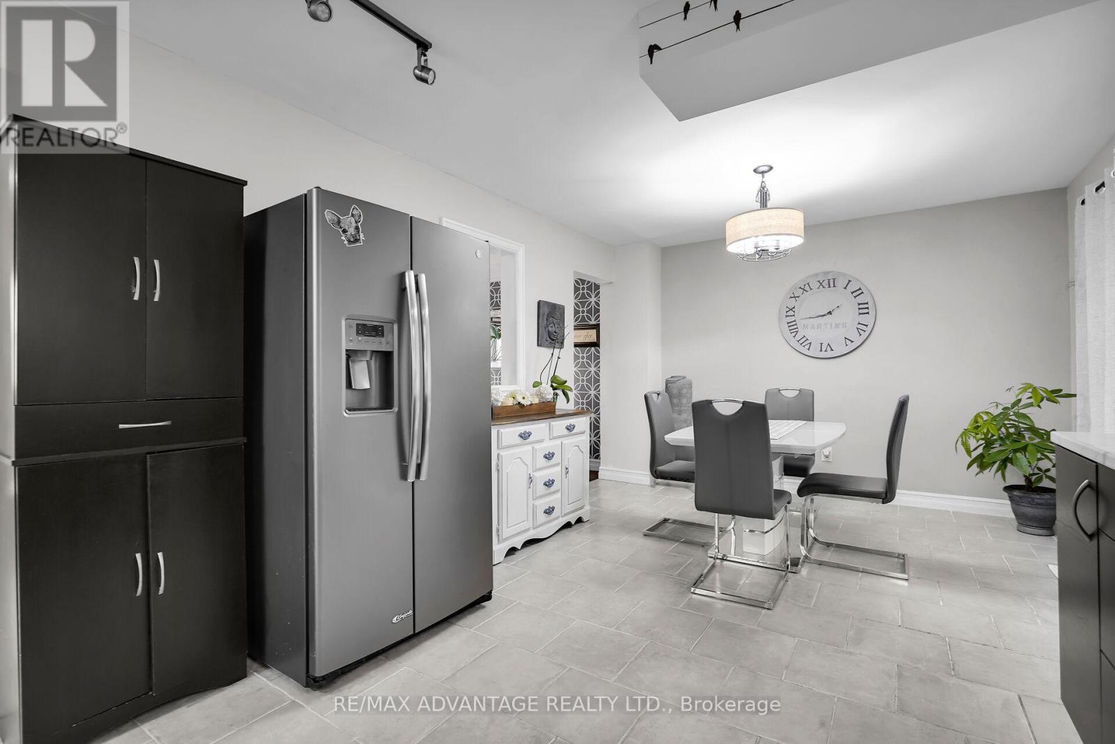 443 Sandringham Crescent, London South, Ontario  N6C 5B3 - Photo 18 - X12680812