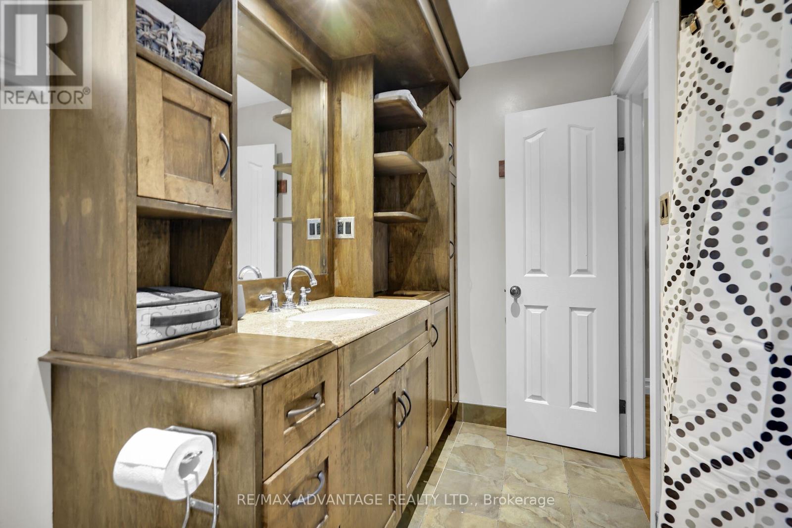 443 Sandringham Crescent, London South, Ontario  N6C 5B3 - Photo 24 - X12680812