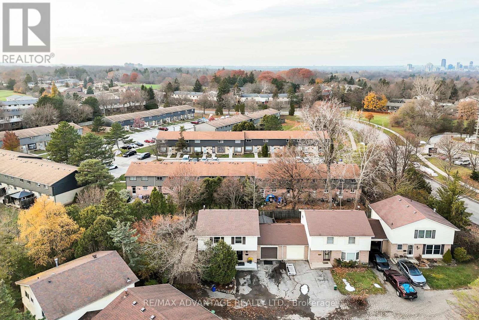 443 Sandringham Crescent, London South, Ontario  N6C 5B3 - Photo 4 - X12680812