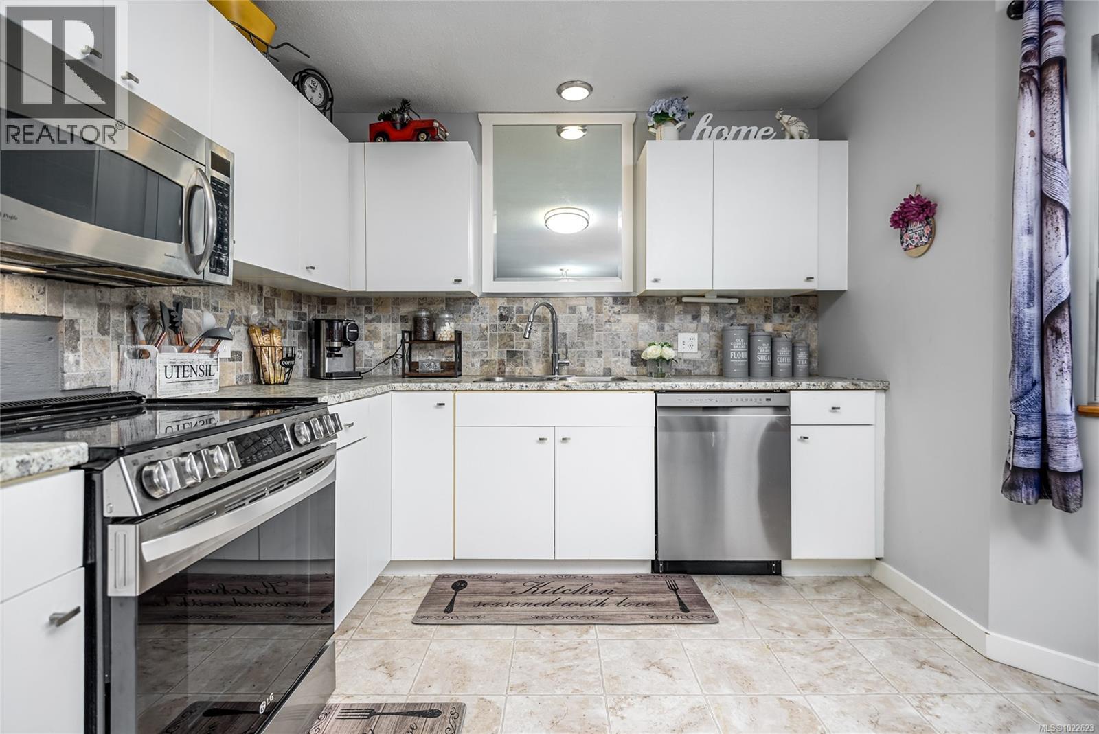 334 680 Murrelet Dr, Comox, British Columbia  V9M 3P2 - Photo 13 - 1022623