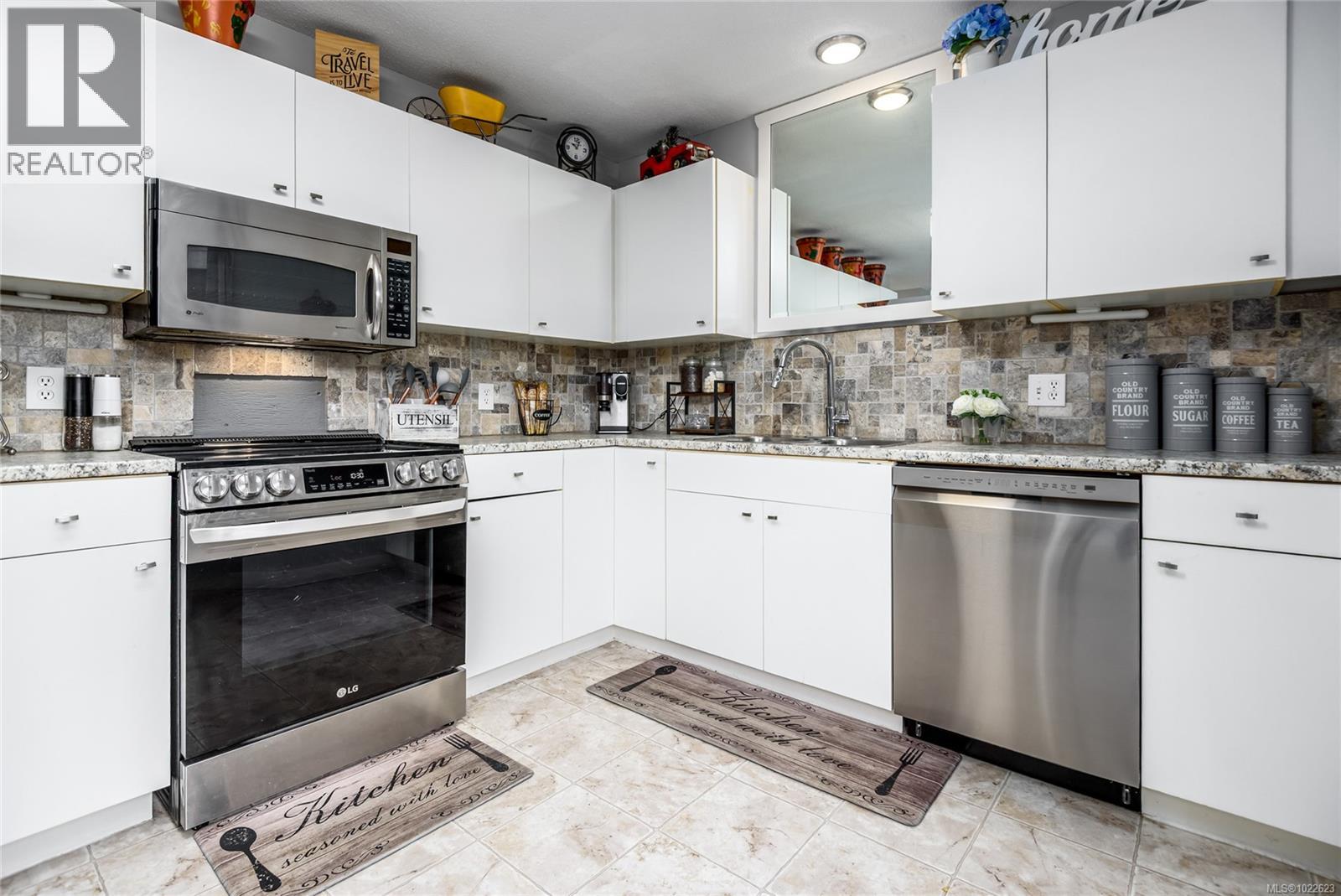 334 680 Murrelet Dr, Comox, British Columbia  V9M 3P2 - Photo 14 - 1022623