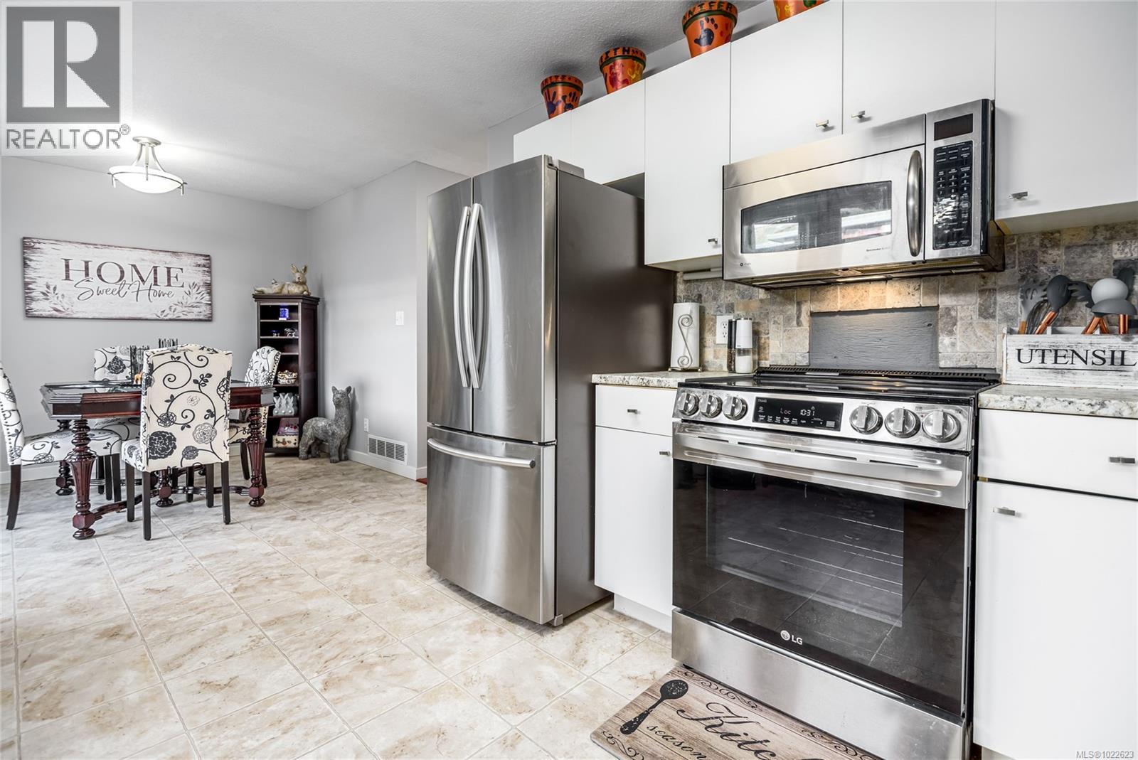 334 680 Murrelet Dr, Comox, British Columbia  V9M 3P2 - Photo 16 - 1022623