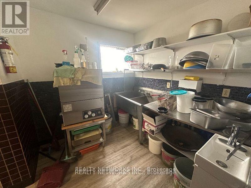 56 Second Avenue, Timmins, Ontario  P4N 1E5 - Photo 5 - T12680924