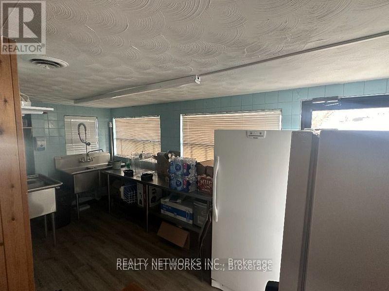 56 Second Avenue, Timmins, Ontario  P4N 1E5 - Photo 6 - T12680924