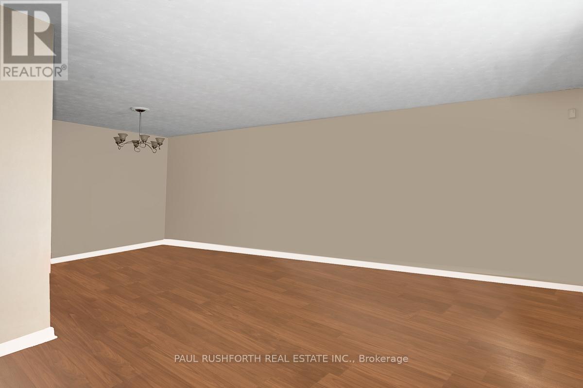 892 Baseline Road, Ottawa, Ontario  K2C 0A4 - Photo 5 - X12680836