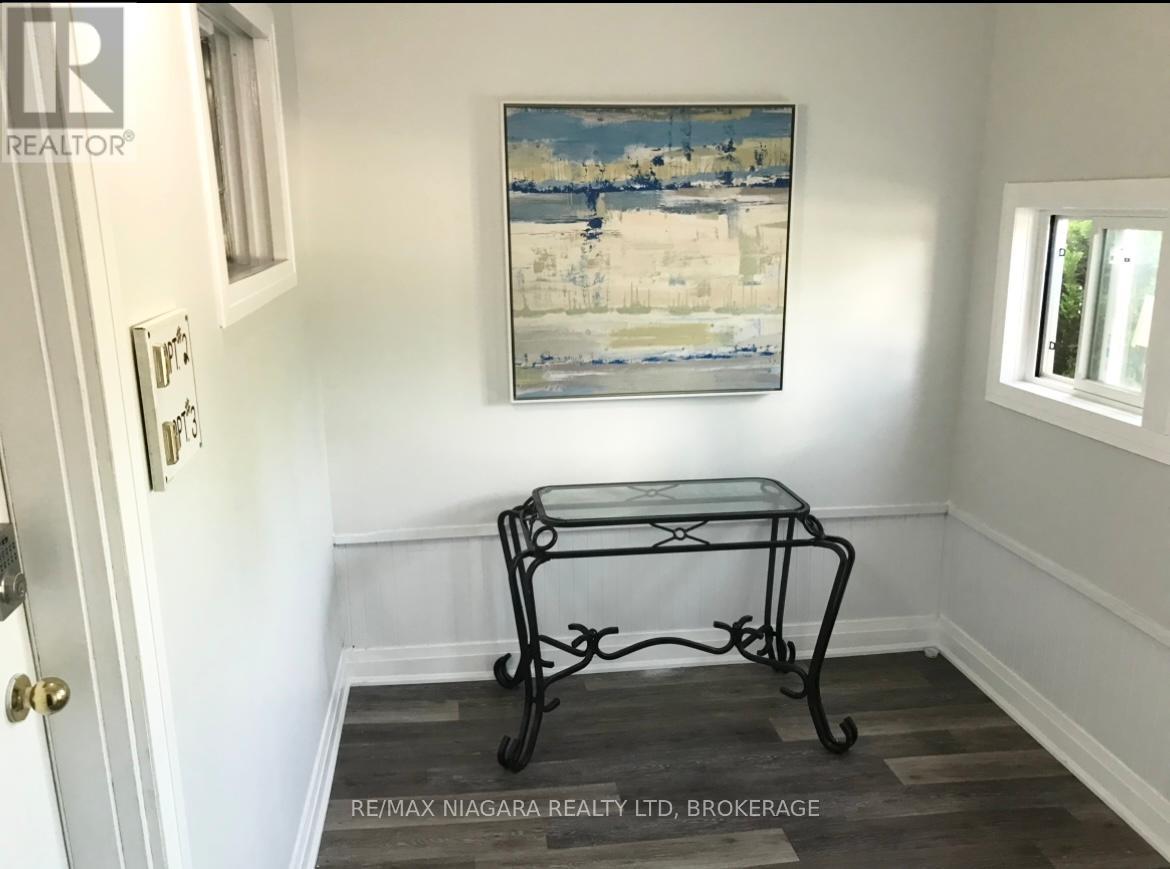 Unit 3 - 4701 River Road, Niagara Falls, Ontario  L2E 3G2 - Photo 2 - X12680730