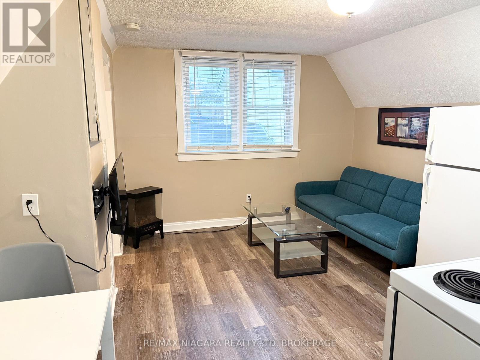 Unit 3 - 4701 River Road, Niagara Falls, Ontario  L2E 3G2 - Photo 4 - X12680730