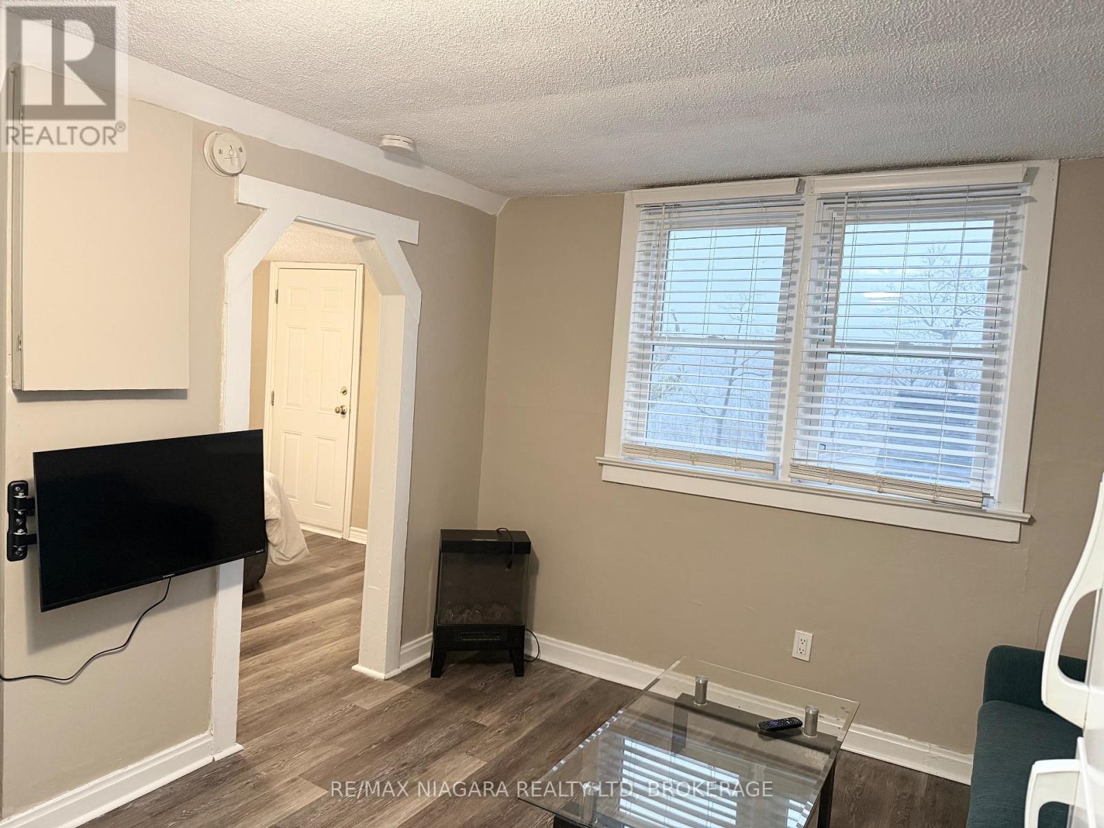 Unit 3 - 4701 River Road, Niagara Falls, Ontario  L2E 3G2 - Photo 9 - X12680730