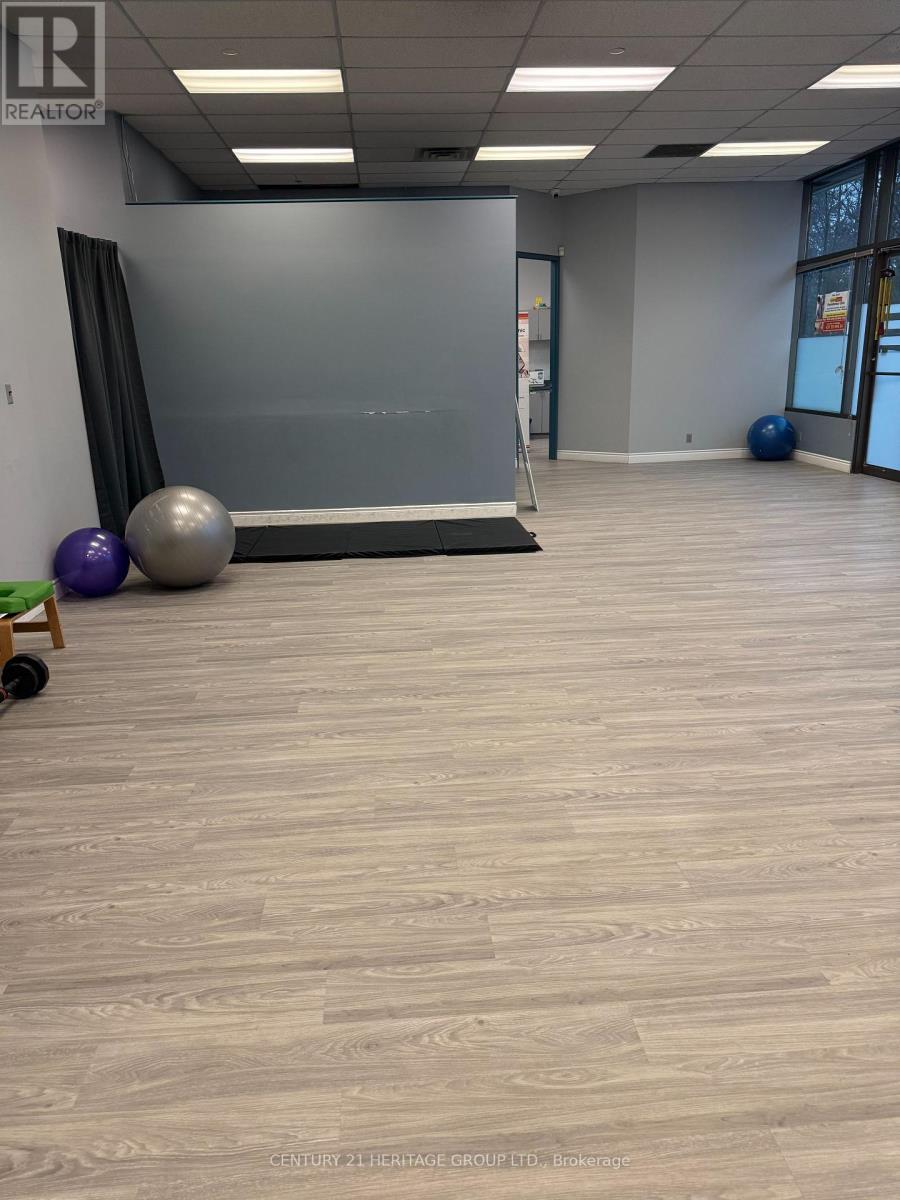 101a - 3100 Steeles Avenue W, Vaughan, Ontario  L4K 3R1 - Photo 9 - N12630462