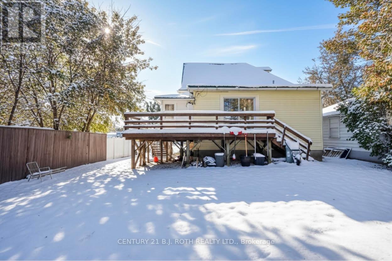 200 Edward Street, Orillia, Ontario  L3V 2X4 - Photo 4 - S12522530