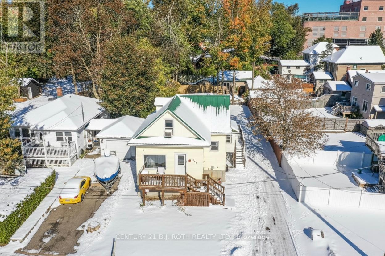 200 Edward Street, Orillia, Ontario  L3V 2X4 - Photo 3 - S12522530