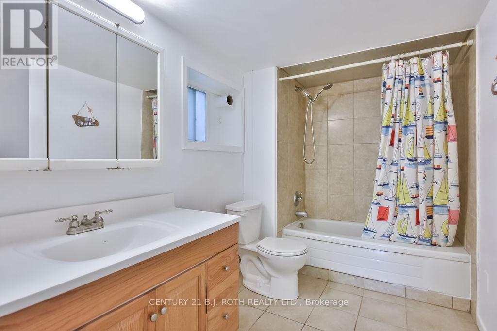 200 Edward Street, Orillia, Ontario  L3V 2X4 - Photo 9 - S12522530