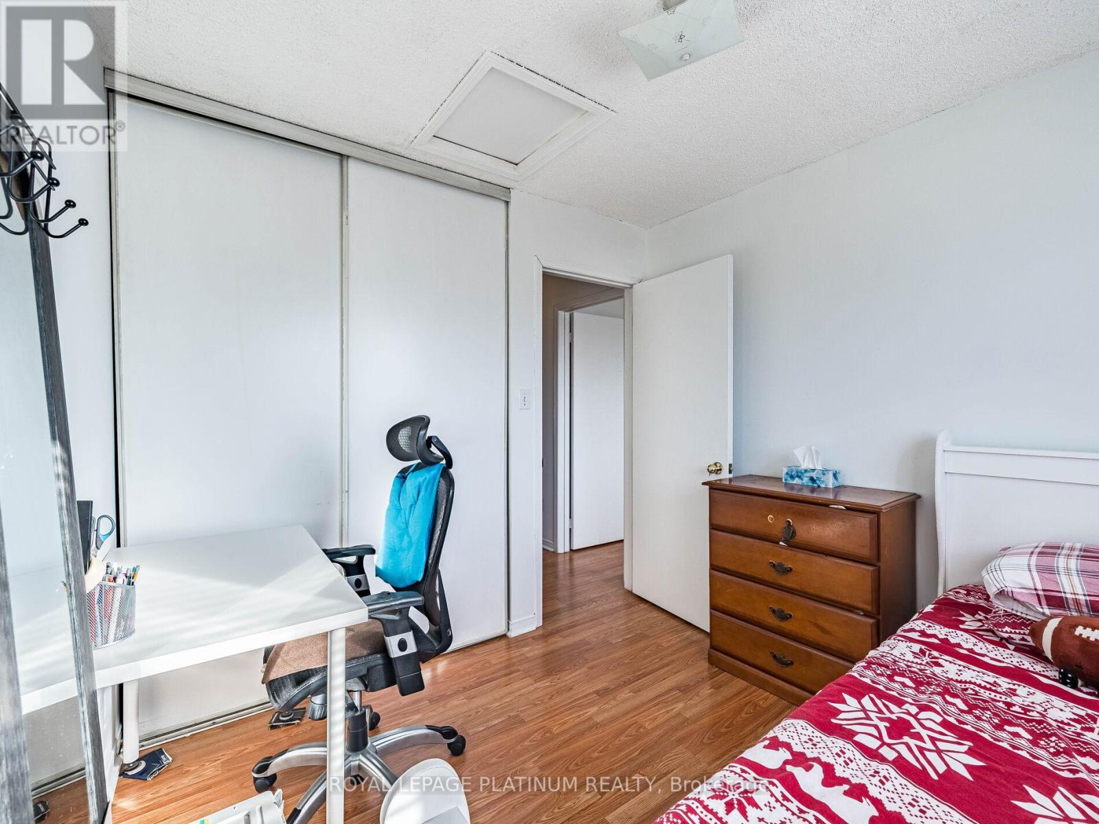 14 Wallingford Court, Brampton, Ontario  L6Y 4V7 - Photo 32 - W12630986