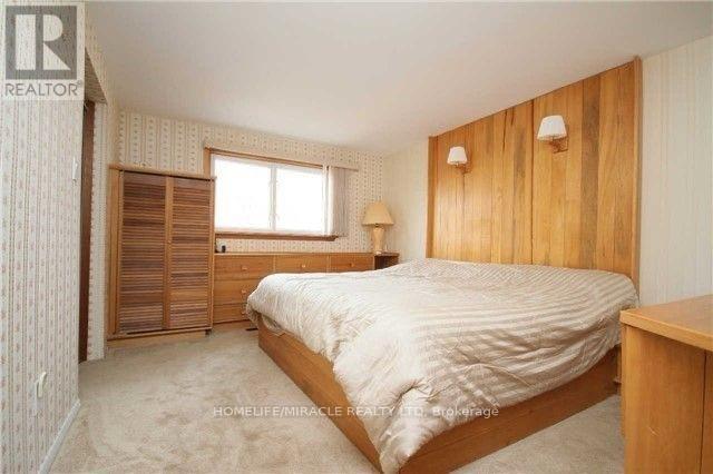 10 Earnscliffe Gate, Brampton, Ontario  L6T 3B3 - Photo 9 - W12678748