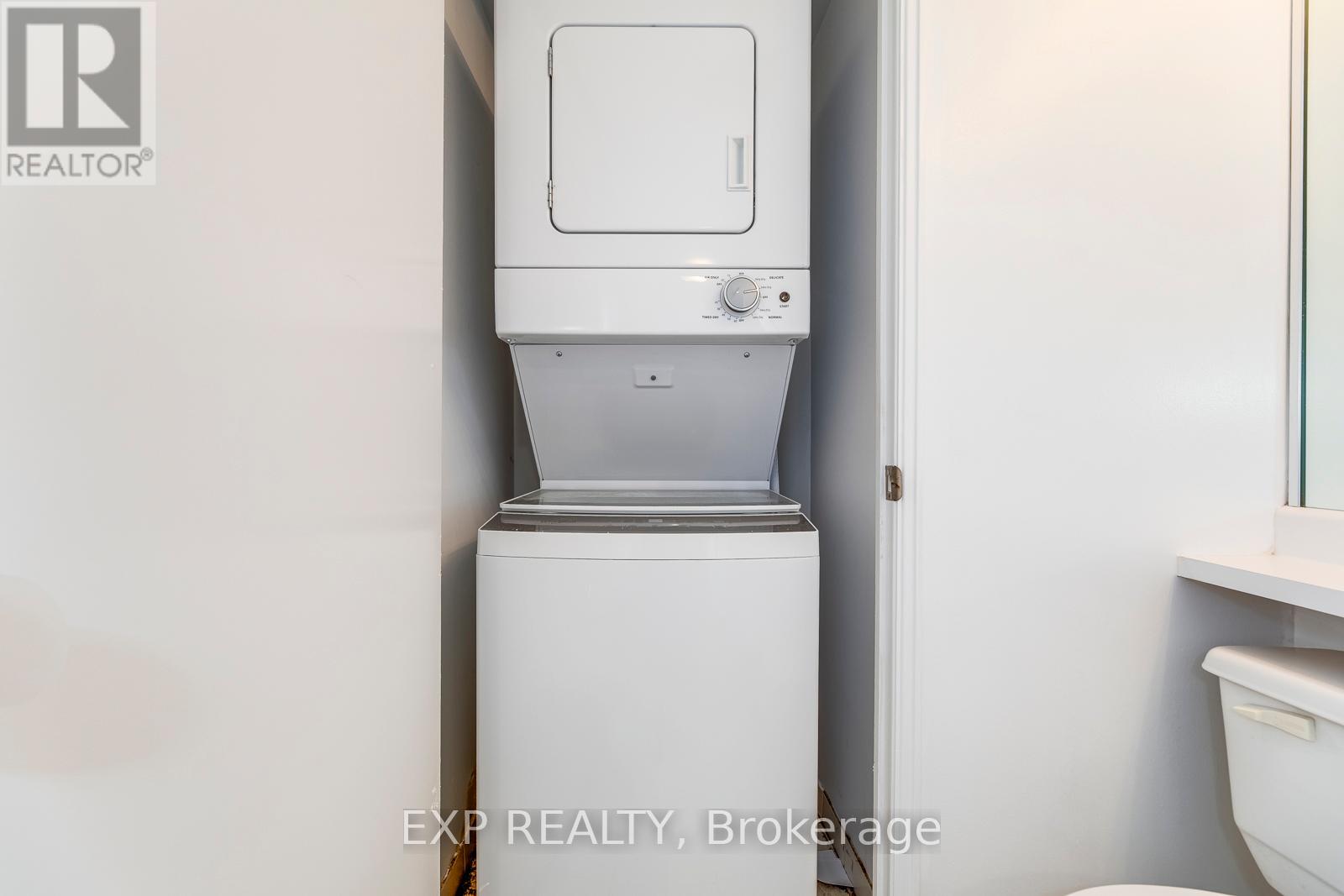 1510 - 2269 Lake Shore Boulevard W, Toronto, Ontario  M8V 3X6 - Photo 12 - W12679188