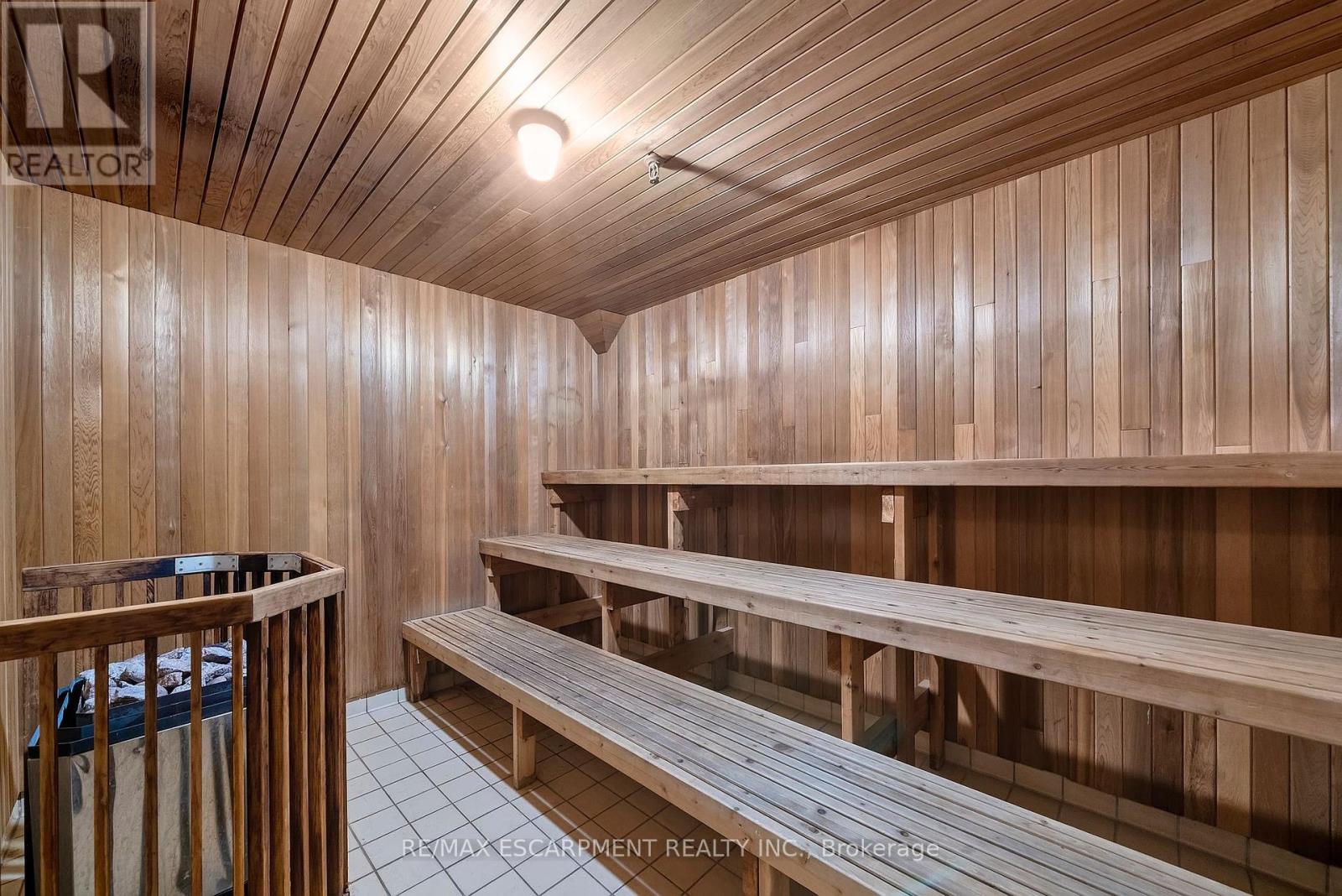 1104 - 2185 Marine Drive, Oakville, Ontario  L6L 5L6 - Photo 34 - W12678686