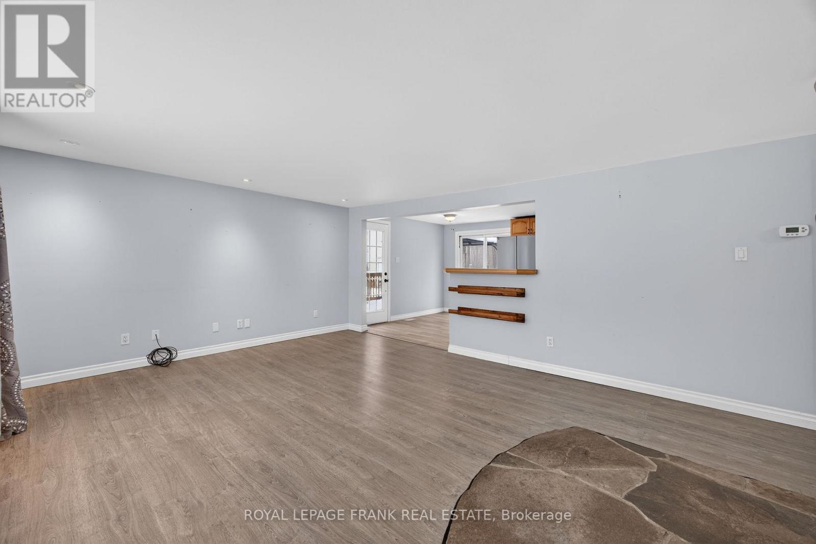 3576 John Street, Ramara, Ontario  L0K 1B0 - Photo 4 - S12640382