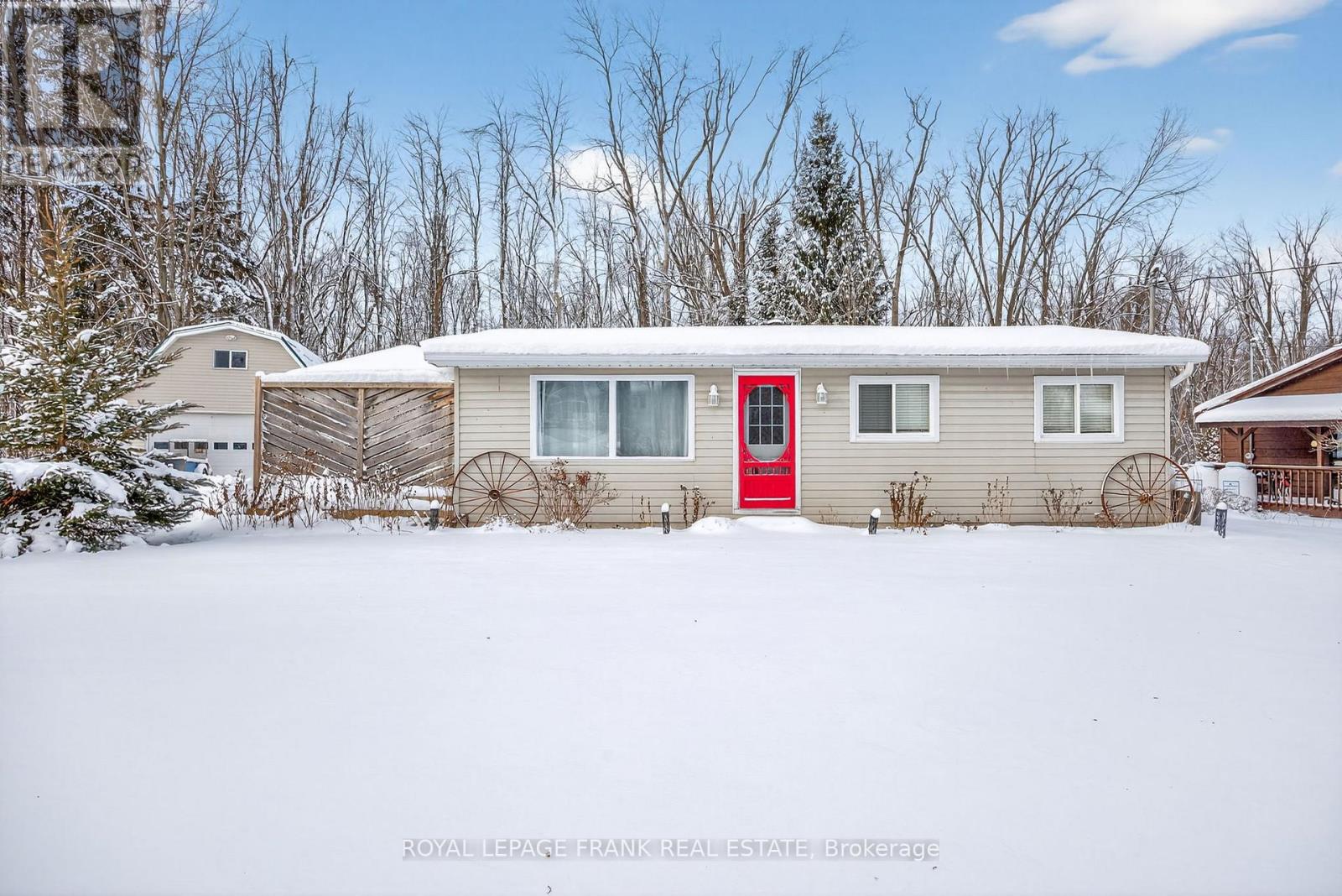 3576 John Street, Ramara, Ontario  L0K 1B0 - Photo 7 - S12640382
