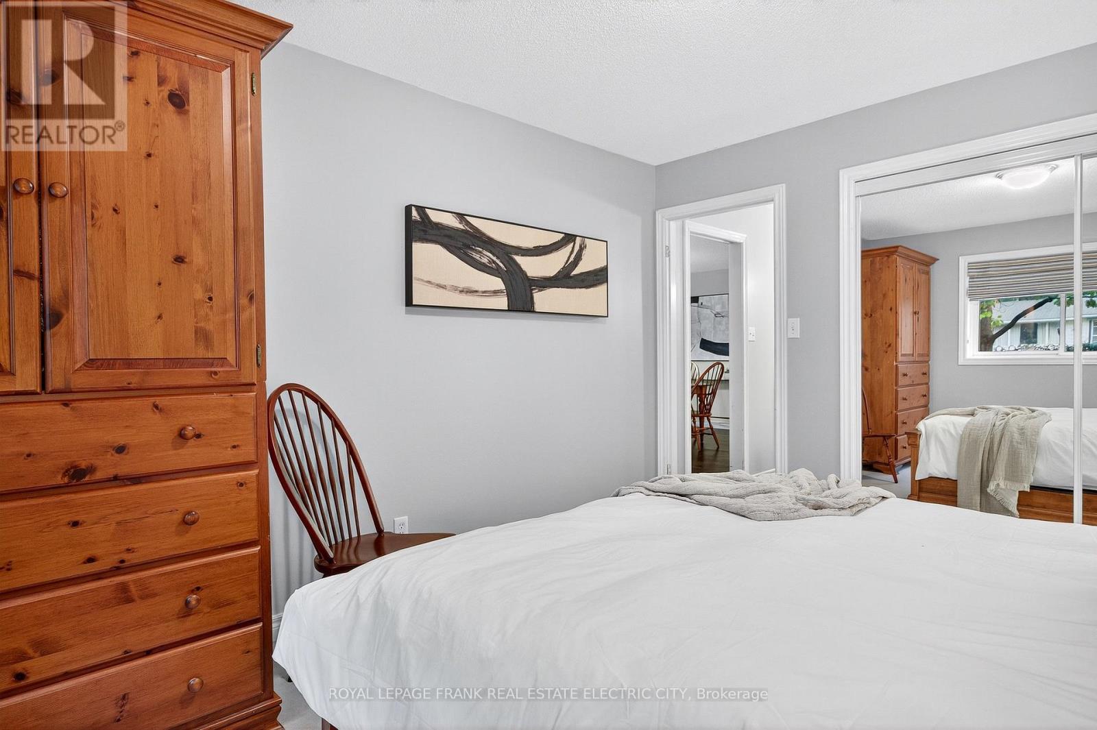 20 Charles Court, Selwyn, Ontario  K0L 2H0 - Photo 32 - X12680708