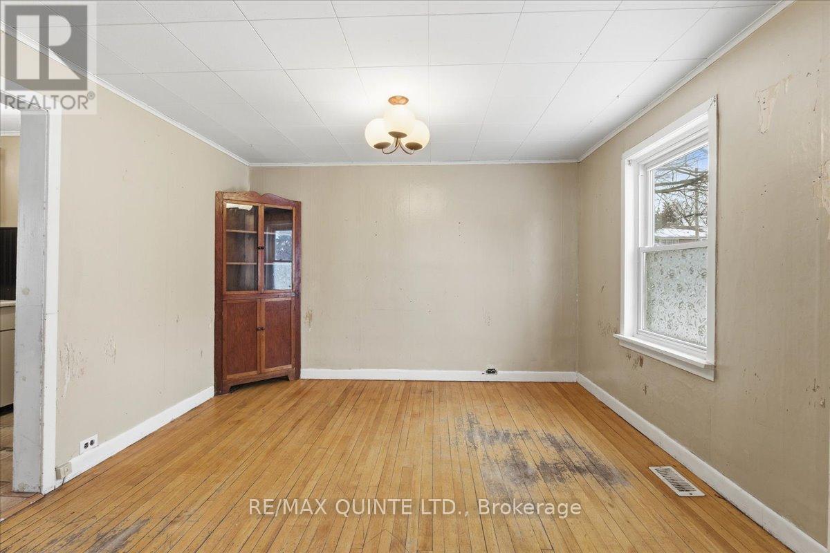 80 St Charles Street, Belleville, Ontario K8P 2W4 - Photo 14 - X12680748