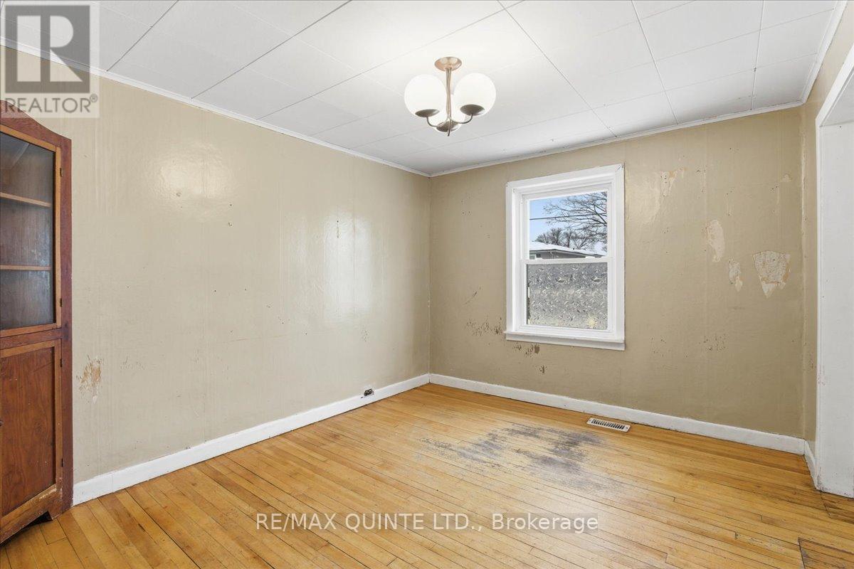 80 St Charles Street, Belleville, Ontario K8P 2W4 - Photo 15 - X12680748