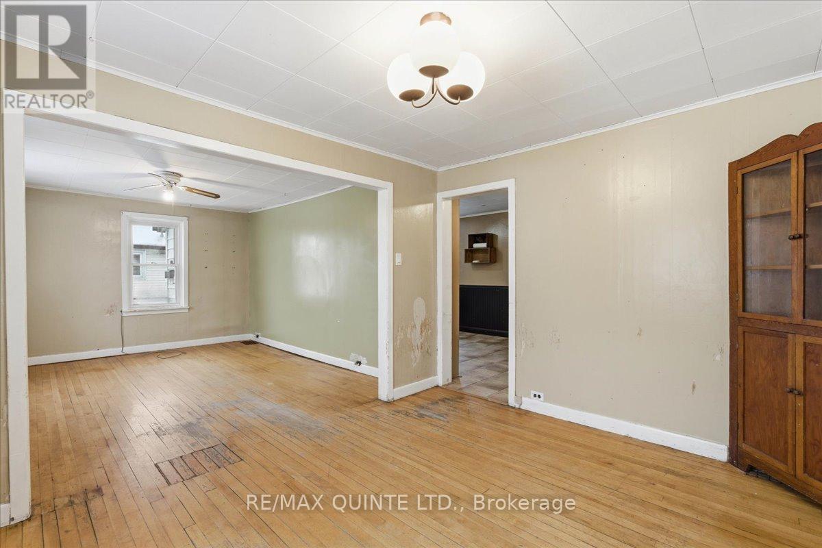 80 St Charles Street, Belleville, Ontario K8P 2W4 - Photo 16 - X12680748