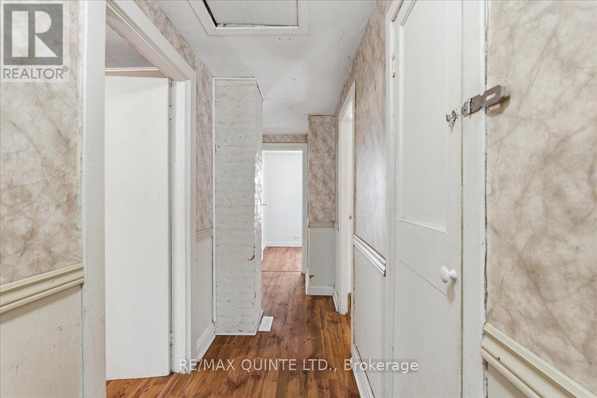 80 St Charles Street, Belleville, Ontario K8P 2W4 - Photo 17 - X12680748