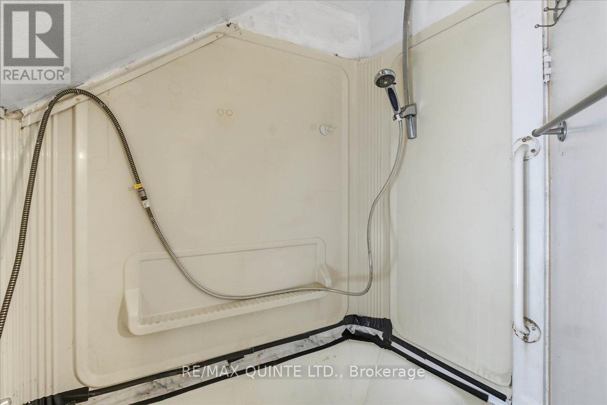 80 St Charles Street, Belleville, Ontario K8P 2W4 - Photo 19 - X12680748