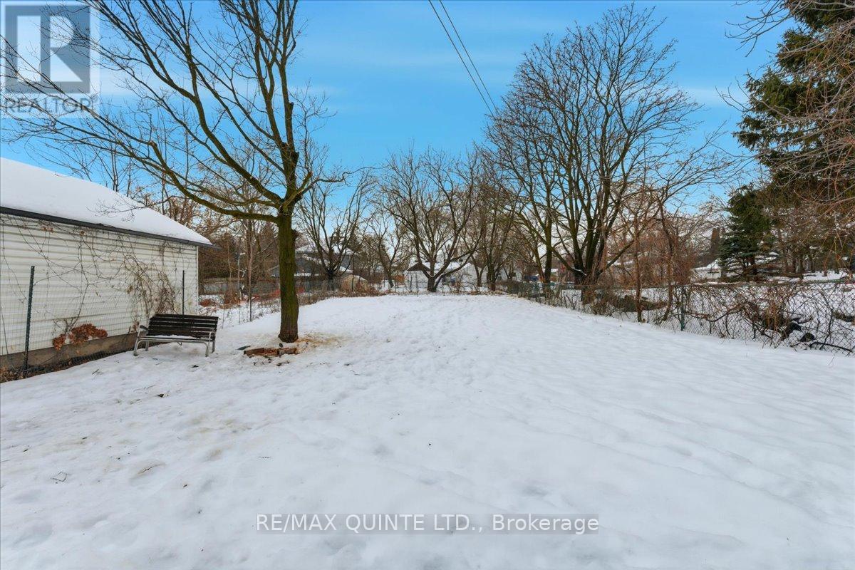 80 St Charles Street, Belleville, Ontario K8P 2W4 - Photo 31 - X12680748