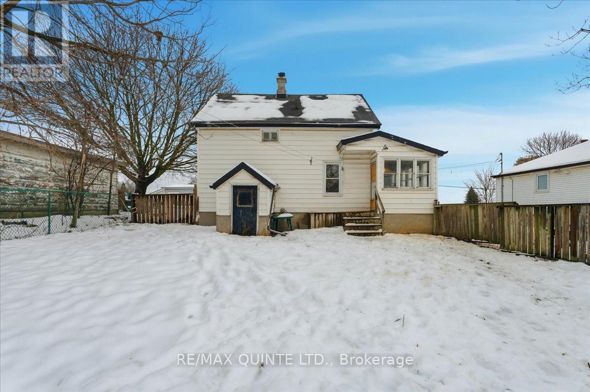 80 St Charles Street, Belleville, Ontario K8P 2W4 - Photo 32 - X12680748