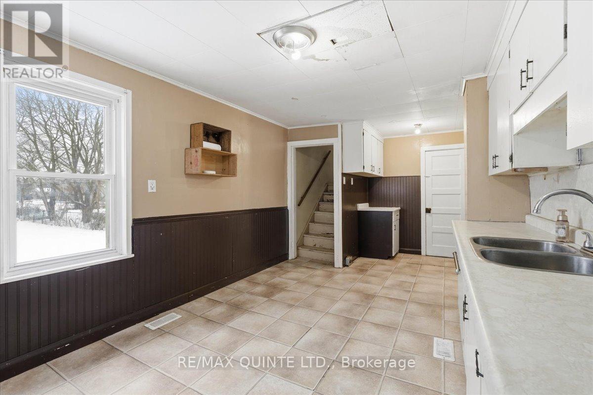 80 St Charles Street, Belleville, Ontario K8P 2W4 - Photo 9 - X12680748