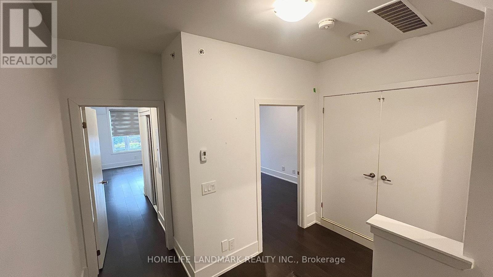 Th #17 - 270 Davenport Road, Toronto, Ontario  M5R 1J8 - Photo 17 - C12680628