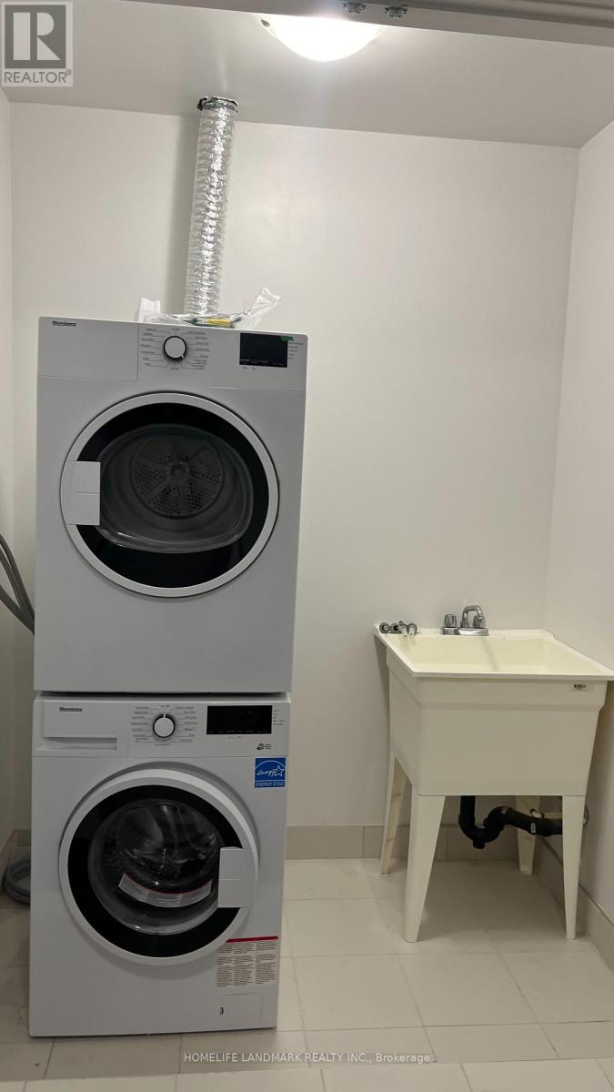 Th #17 - 270 Davenport Road, Toronto, Ontario  M5R 1J8 - Photo 19 - C12680628