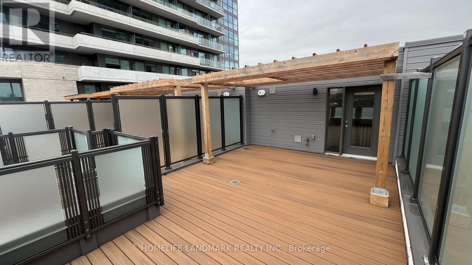 Th #17 - 270 Davenport Road, Toronto, Ontario  M5R 1J8 - Photo 22 - C12680628