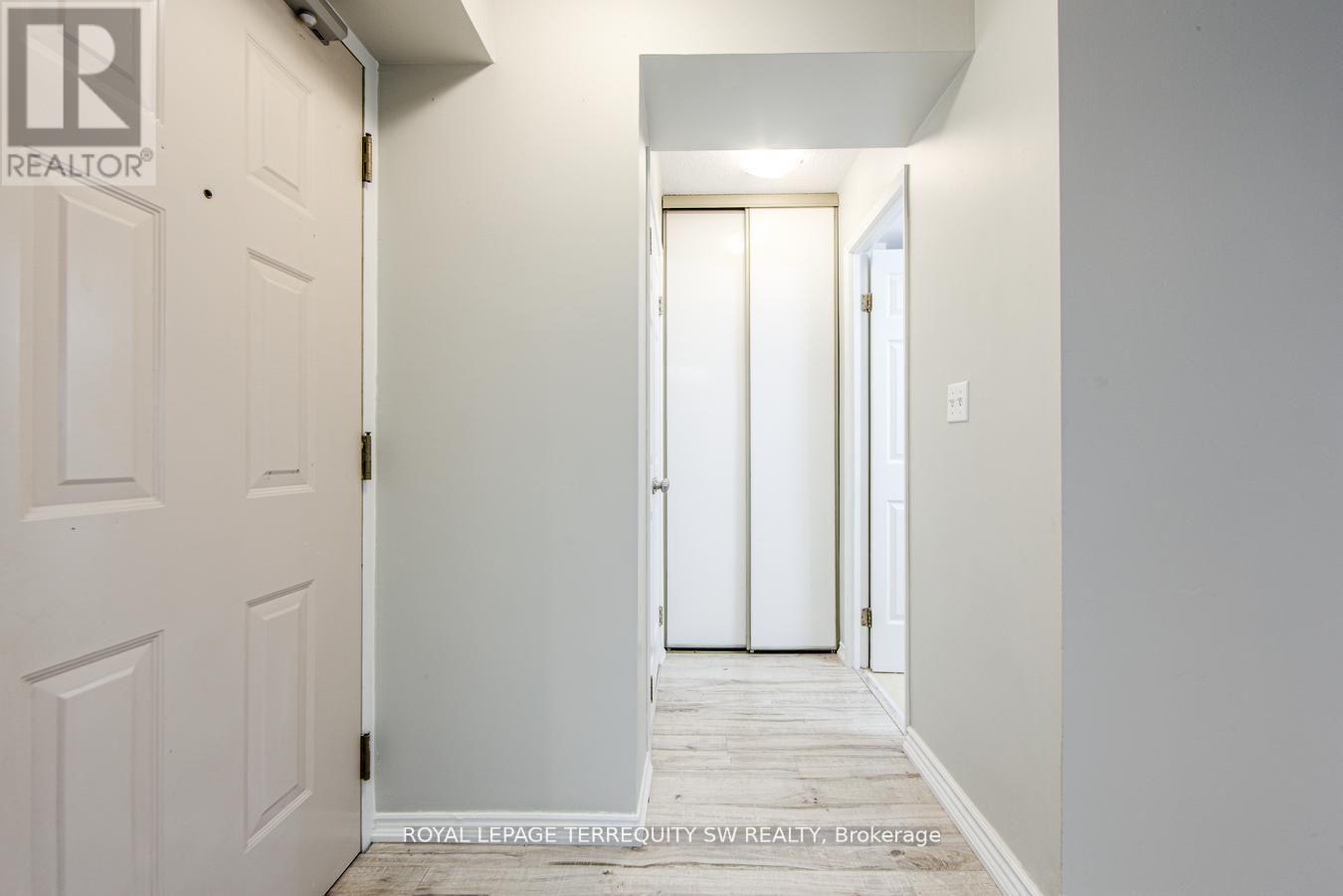 933 - 222 The Esplanade, Toronto, Ontario  M5A 4M8 - Photo 22 - C12680644